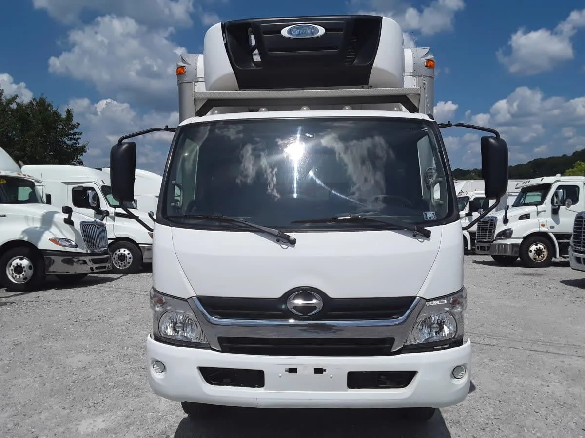 2019 Hino 195 in Pittsburgh, PA — photo 2