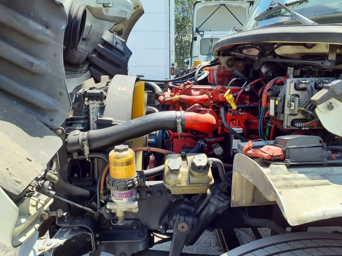 2019 Freightliner M2 106 in Miami, FL — photo 9