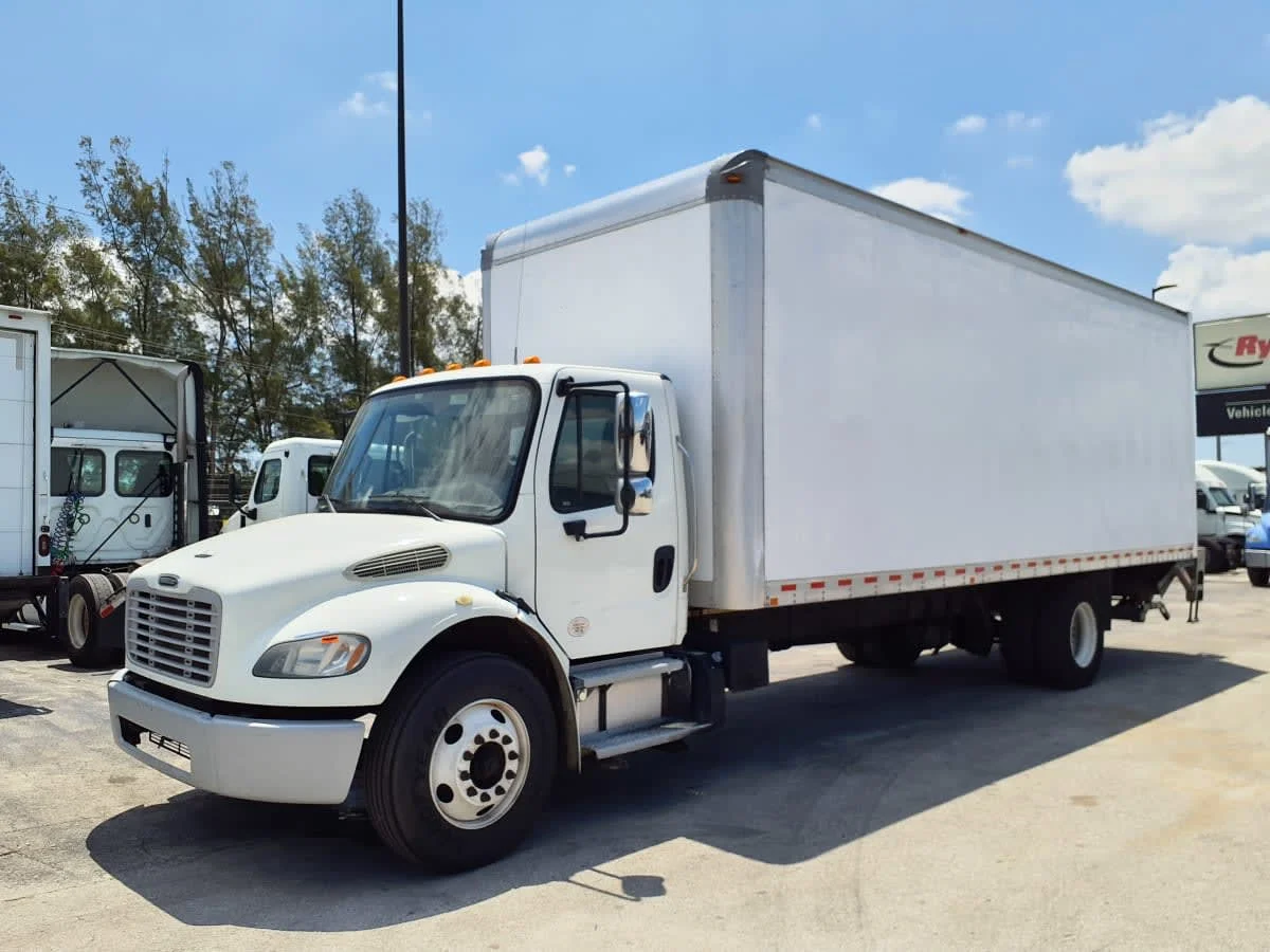 2019 Freightliner M2 106