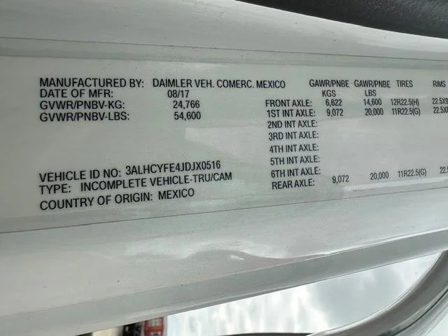 2018 Freightliner M2 106 — photo 6