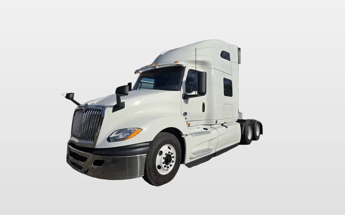 2020 International - image 1