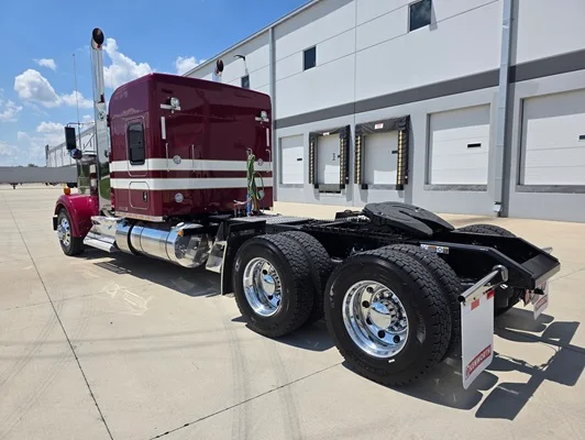 2026 Kenworth W900 in Kansas City, MO — photo 14