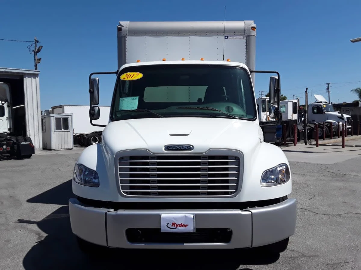 2017 Freightliner M2 106 in Montebello, CA — photo 2