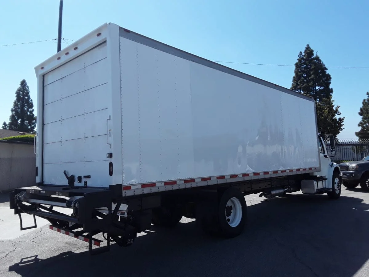 2017 Freightliner M2 106 in Montebello, CA — photo 4