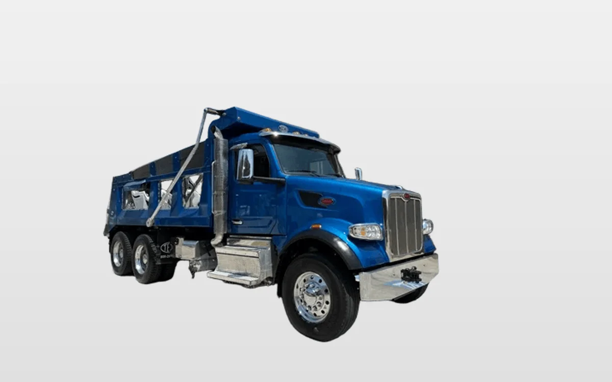 2025 Peterbilt 567 - image 1