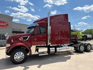 2022 Peterbilt 567 - image 1