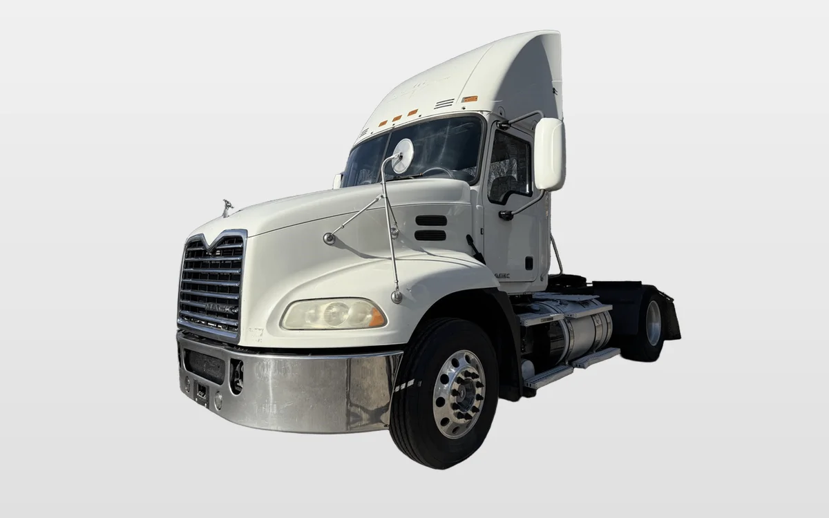 2016 Mack - image 1
