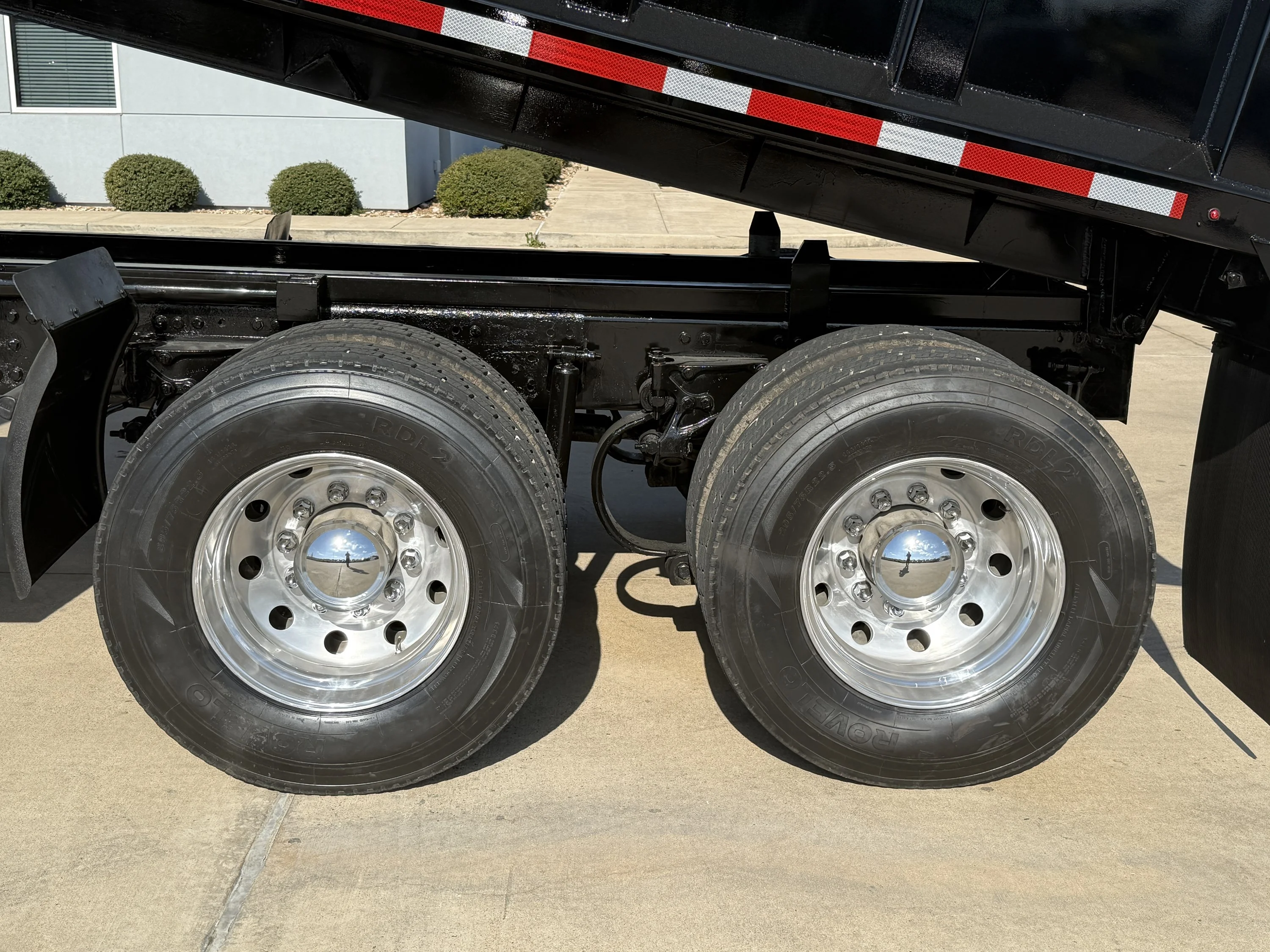 2017 Peterbilt 579 - image 19