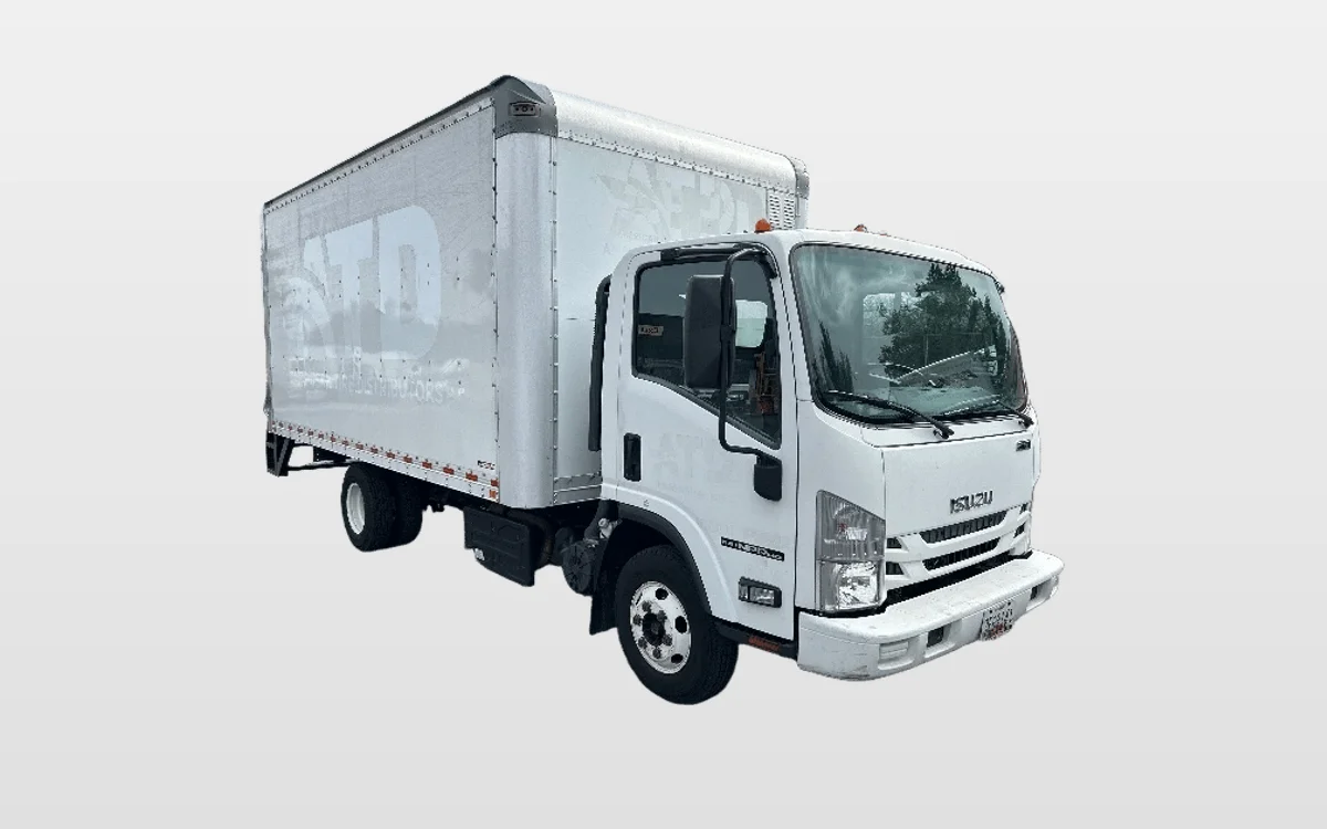 2021 Isuzu NPR - image 1