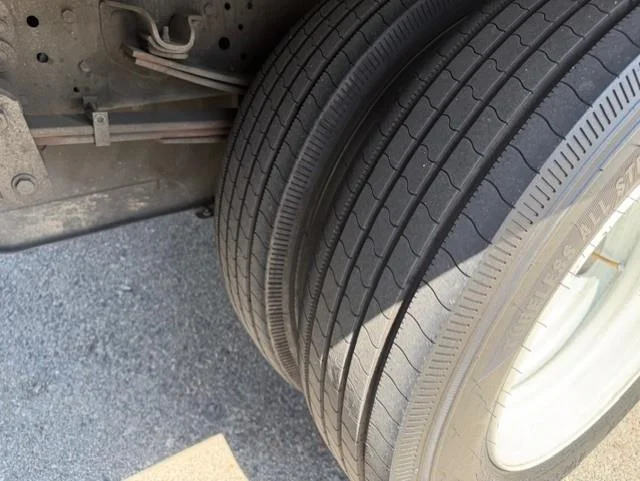 2022 Isuzu NPR - image 16