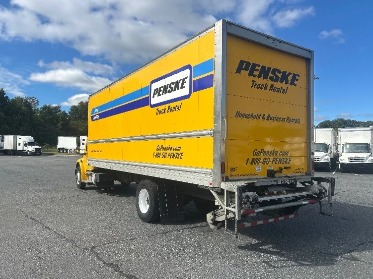 2022 Freightliner M2 106 in Charlotte, NC — photo 6