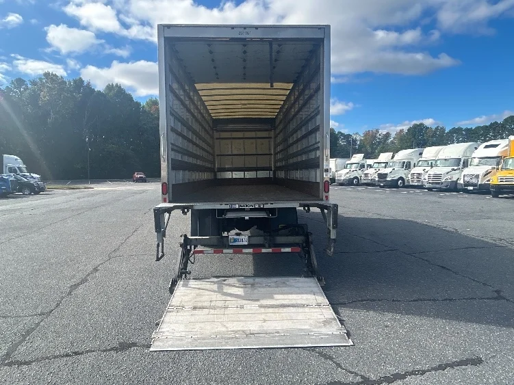 2022 Freightliner M2 106 in Kennesaw, GA — photo 9