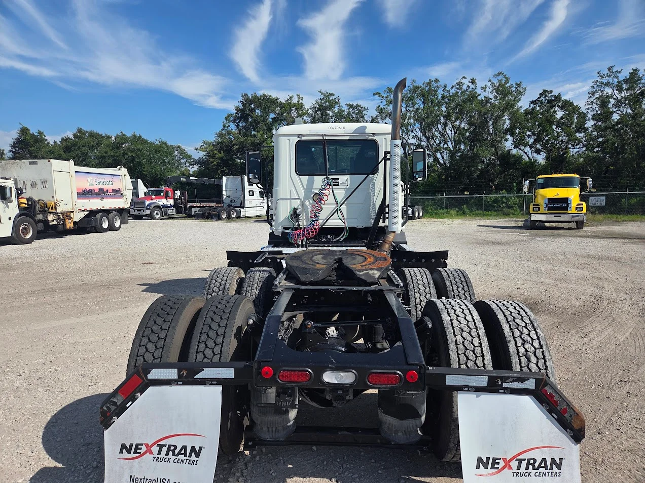 2020 Mack Anthem - image 4