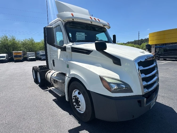 2019 Freightliner Cascadia in Atlanta, GA