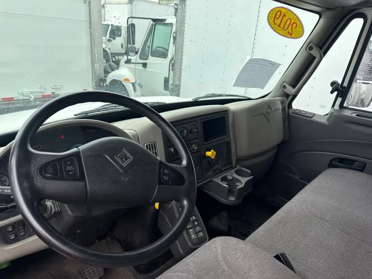 2019 International 4300 in Bolingbrook, IL — photo 7