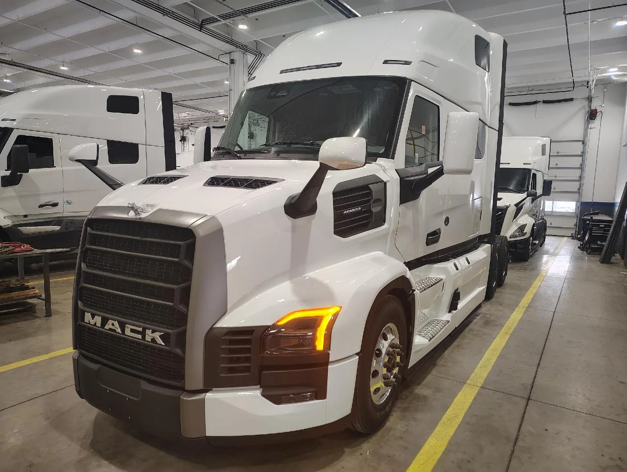 2026 Mack Pioneer in Amherst, OH — photo 2