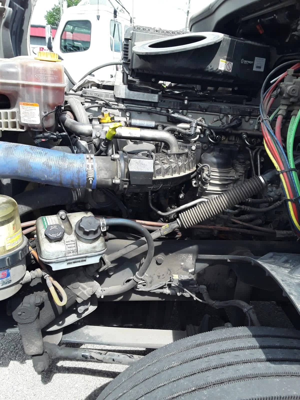 2020 Freightliner Cascadia in La Vergne, TN — photo 8