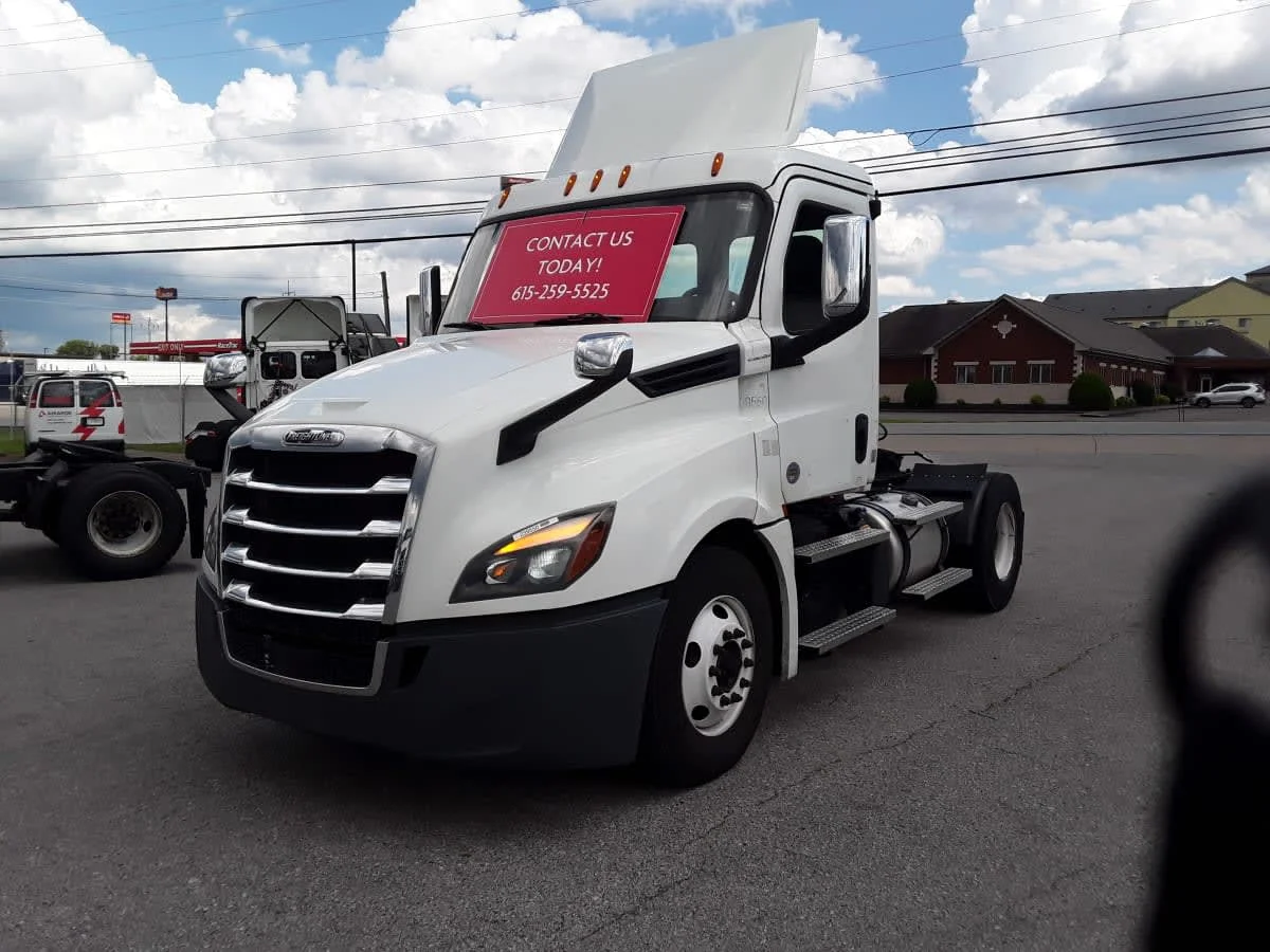 2020 Freightliner Cascadia in La Vergne, TN