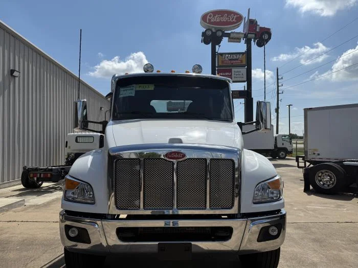 2026 Peterbilt 548 - image 3