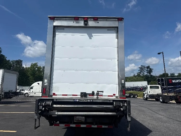 2019 Freightliner eM2 in Jessup, MD — photo 7