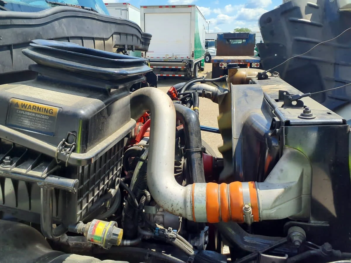 2018 International 4300 in Wayland, MI — photo 17