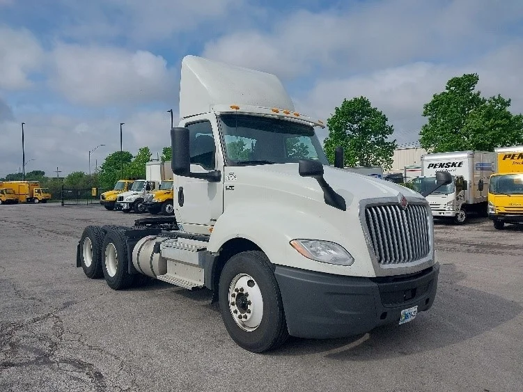 2019 International LT in Kansas City, MO