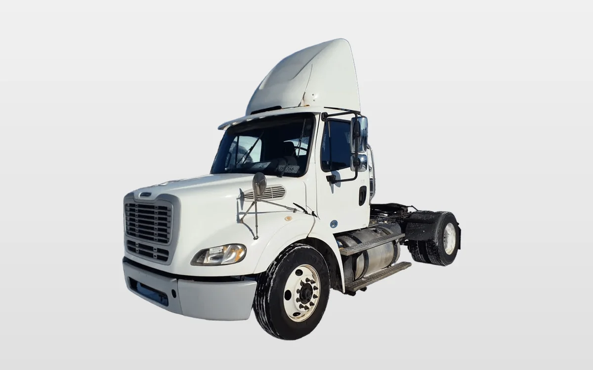 2019 Freightliner M2 112 - image 1