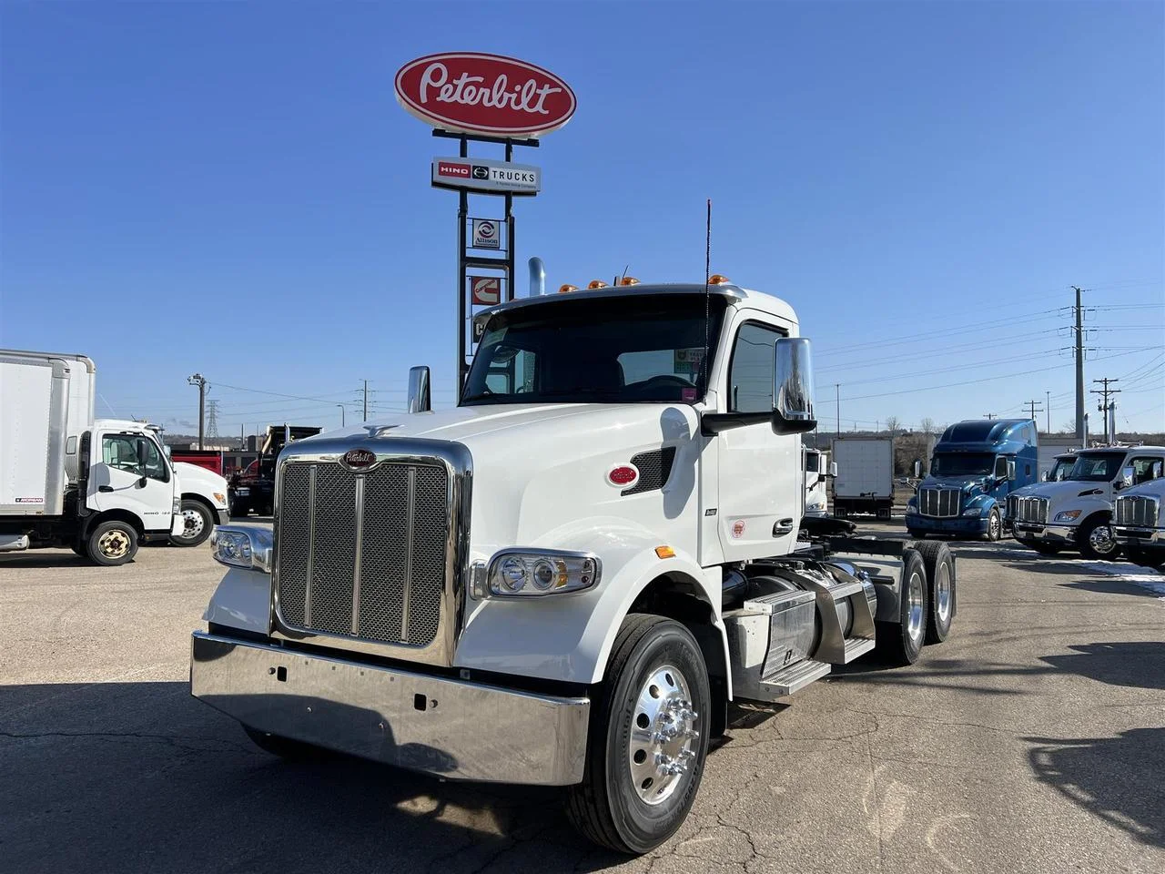 2026 Peterbilt 567 - image 12