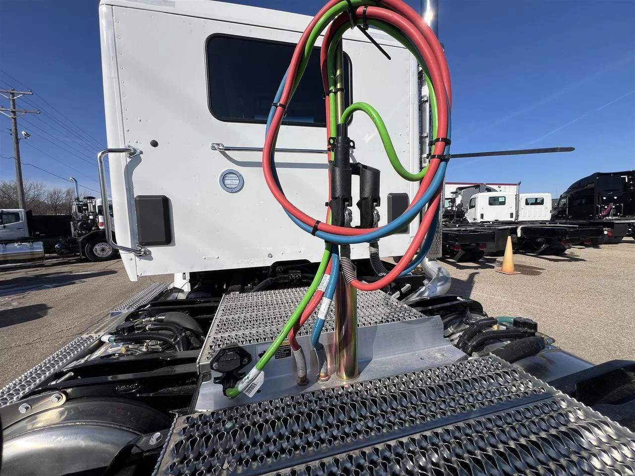 2026 Peterbilt 567 - image 4