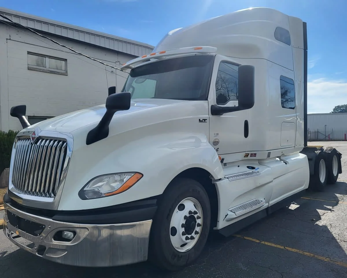 2019 International LT in Jacksonville, FL