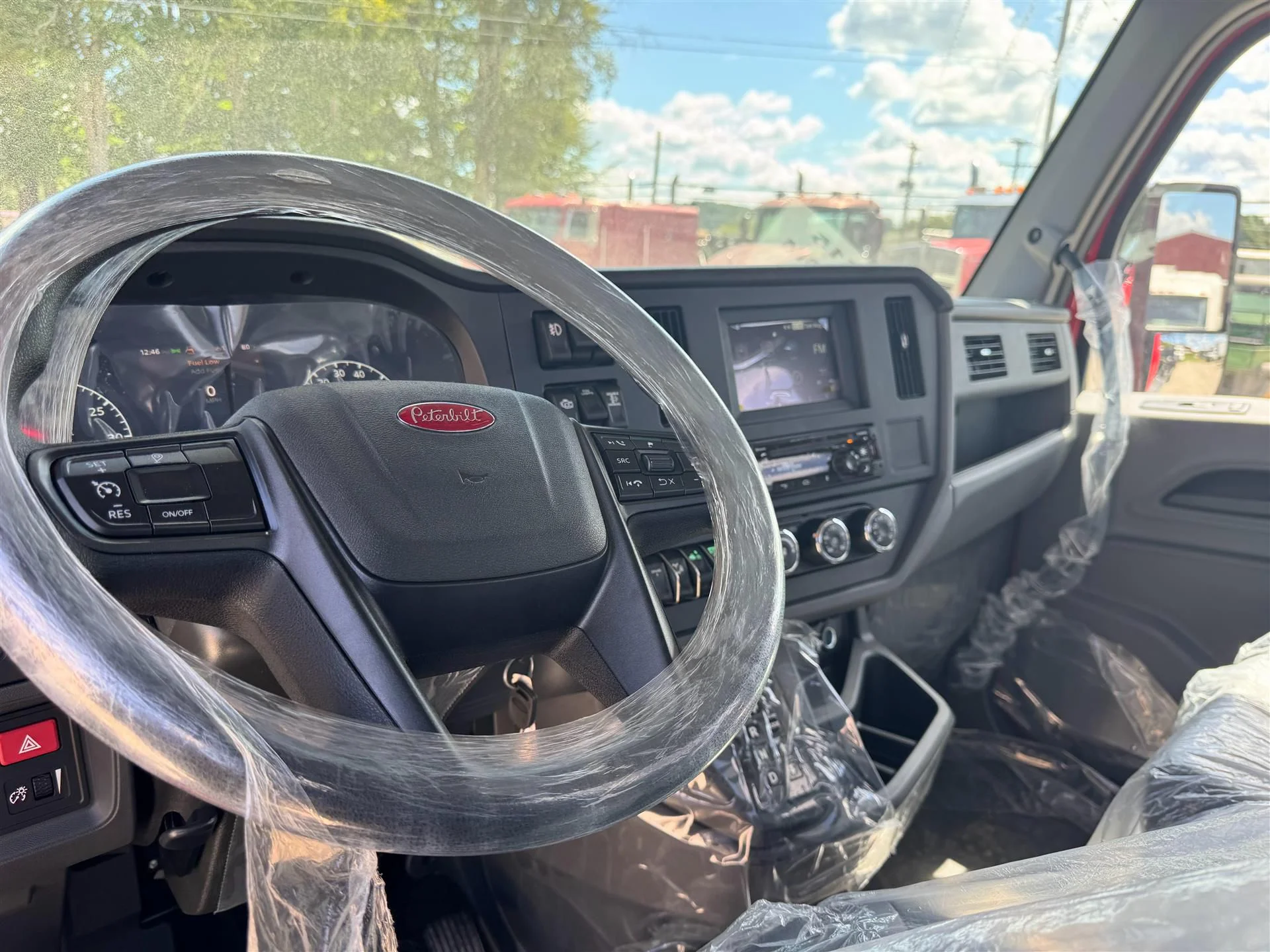 2025 Peterbilt 536 in London, OH — photo 15