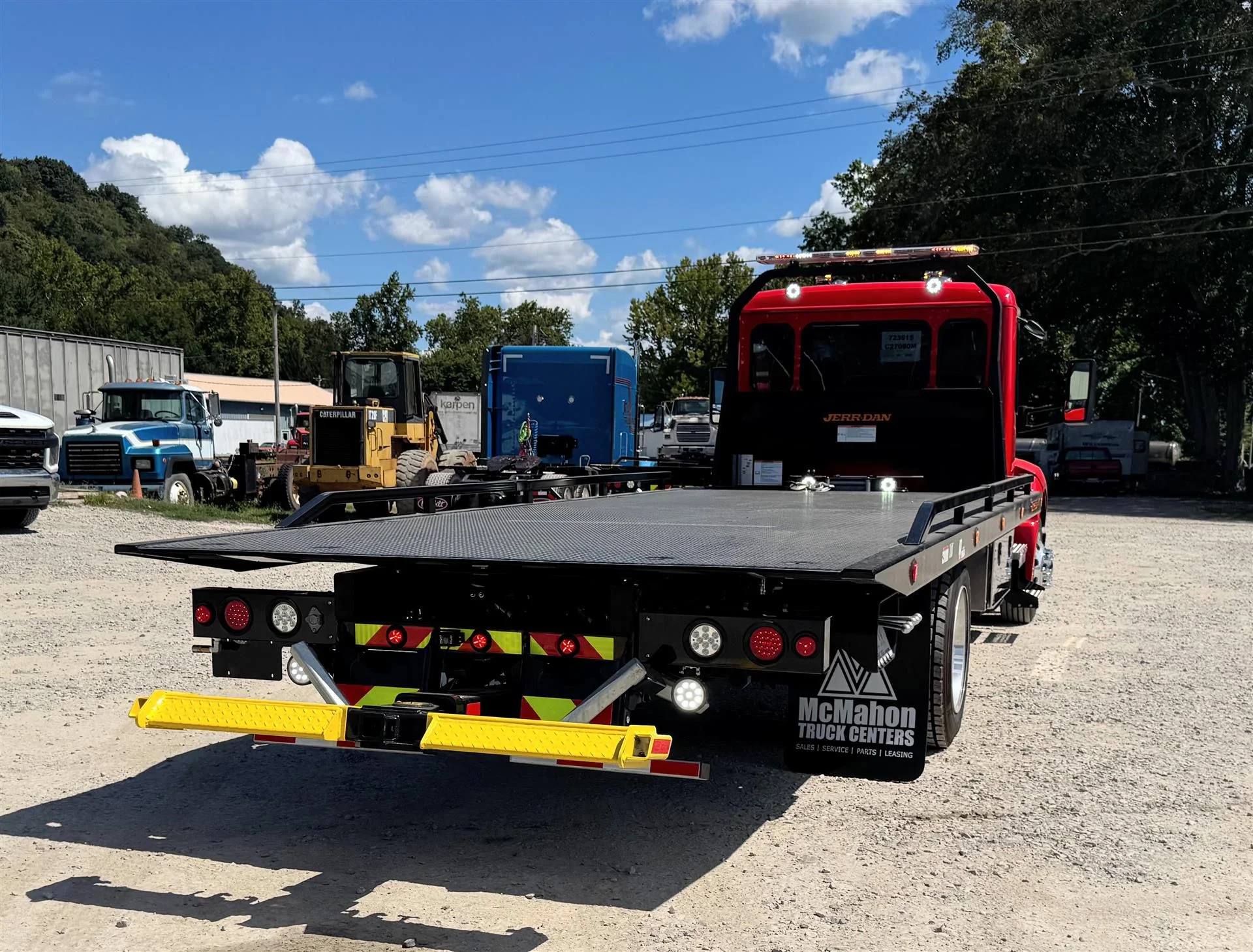 2025 Peterbilt 536 in London, OH — photo 3