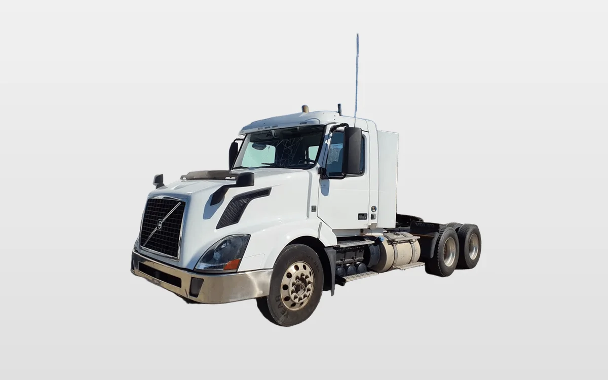 2018 Volvo - image 1