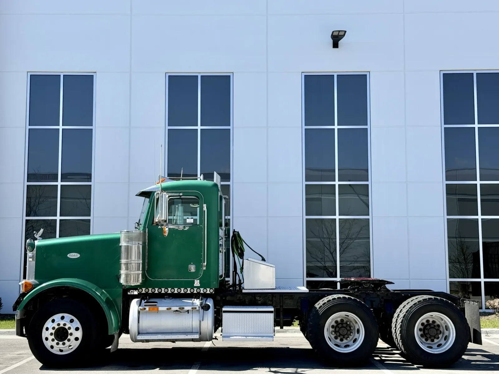 1998 Peterbilt in New Lenox, IL — photo 4