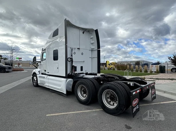 2024 Peterbilt 579 in Ogden, UT — photo 8