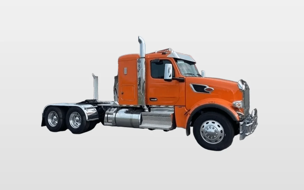 2025 Peterbilt 567 - image 1