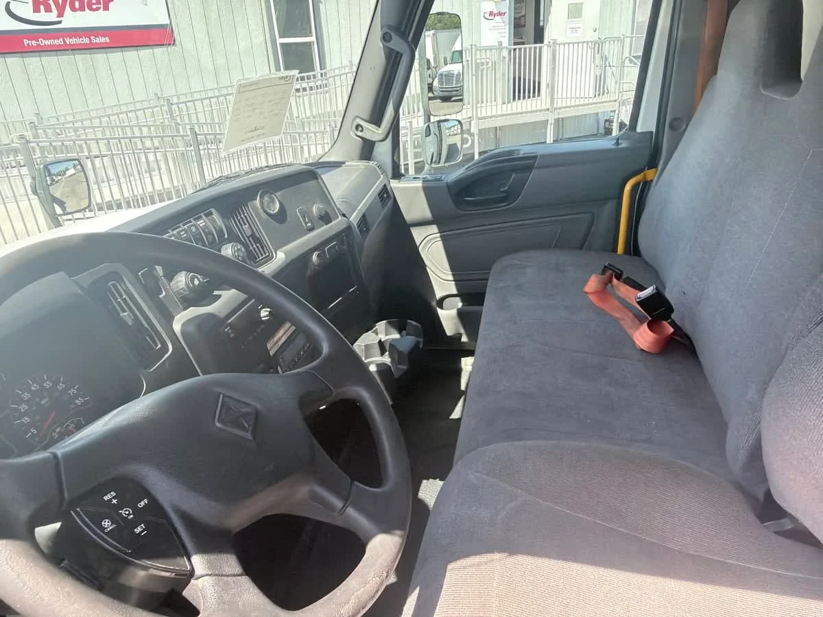 2021 International MV in Syracuse, NY — photo 8