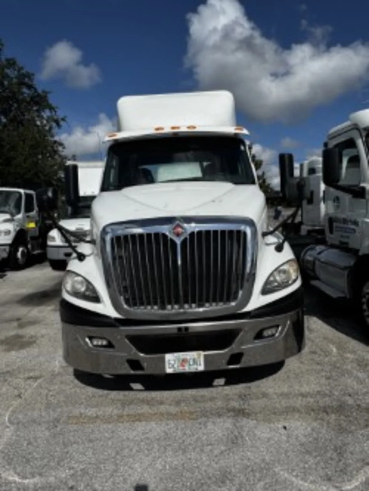 2019 International RH - image 8