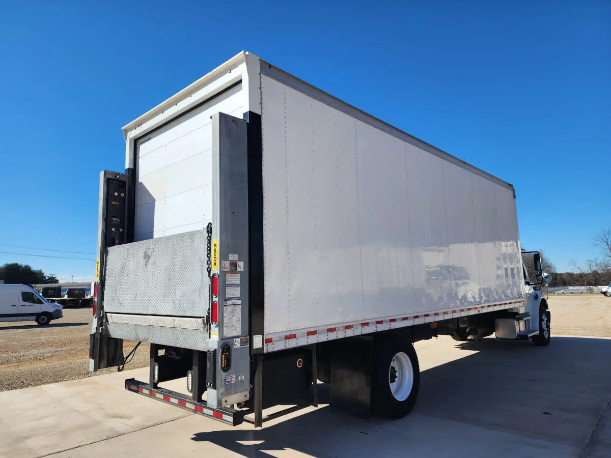 2020 Freightliner M2 106 in Greensboro, NC — photo 4