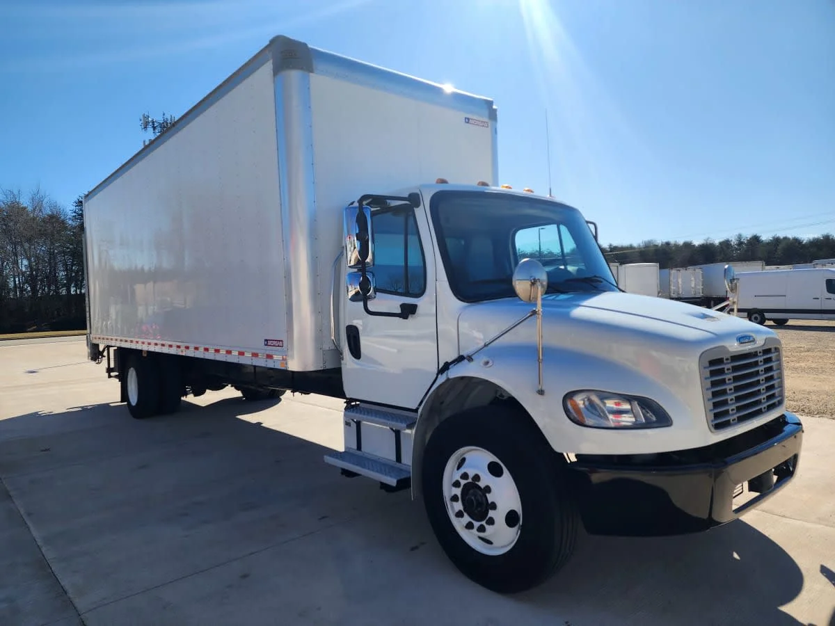 2020 Freightliner M2 106 in Greensboro, NC — photo 3