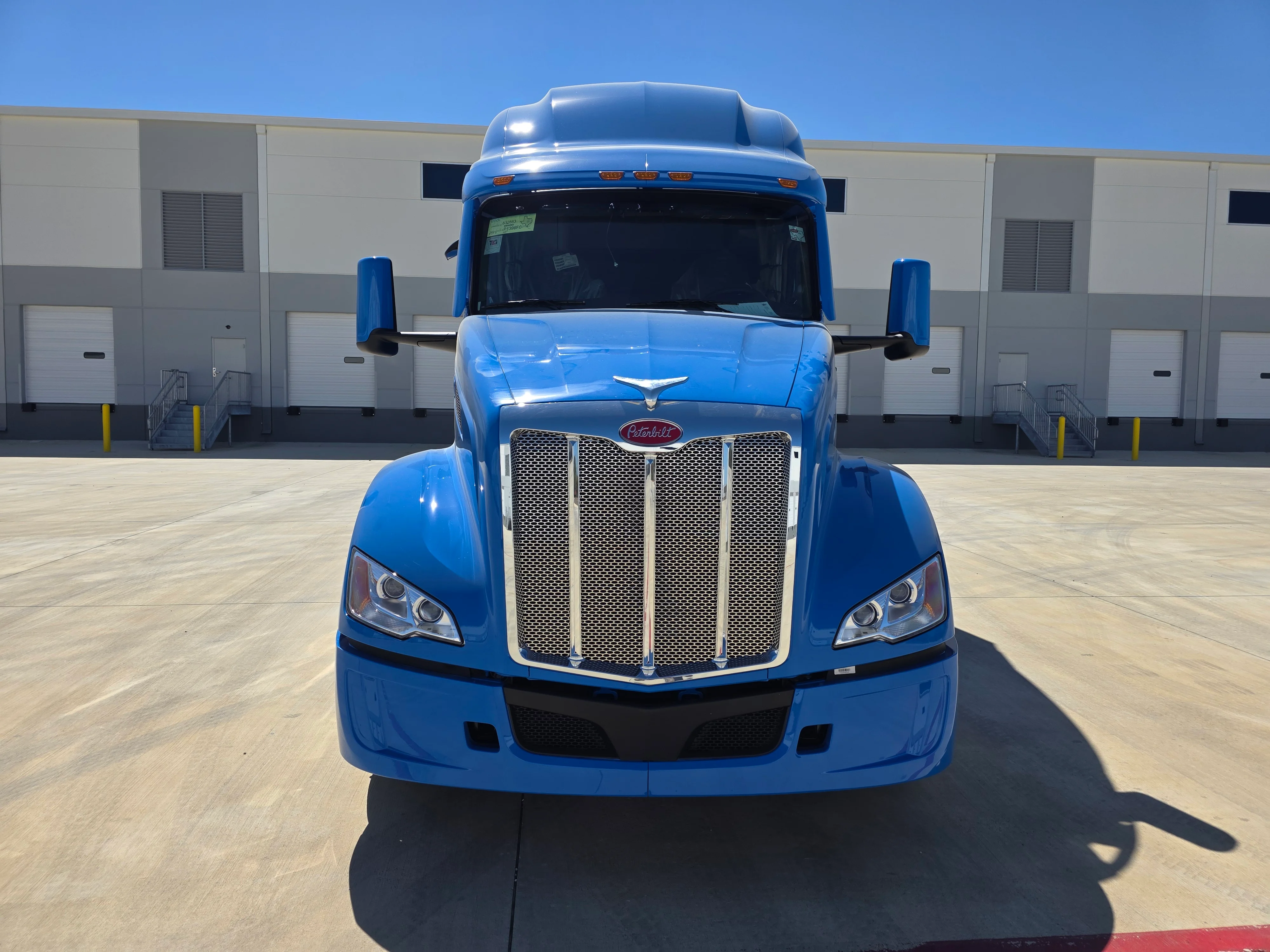 2027 Peterbilt 579 in Hattiesburg, MS — photo 8