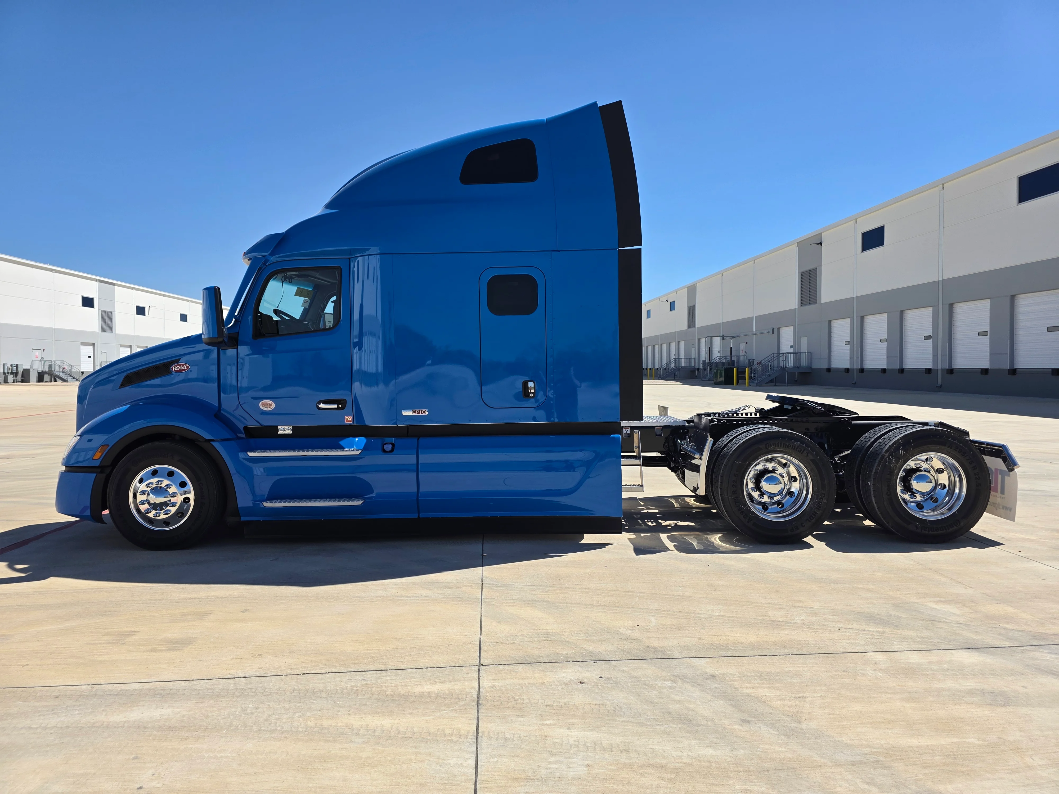 2027 Peterbilt 579 in Hattiesburg, MS — photo 2