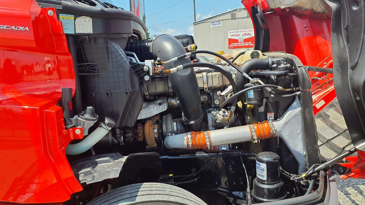 2021 Freightliner Cascadia in Birmingham, AL — photo 14