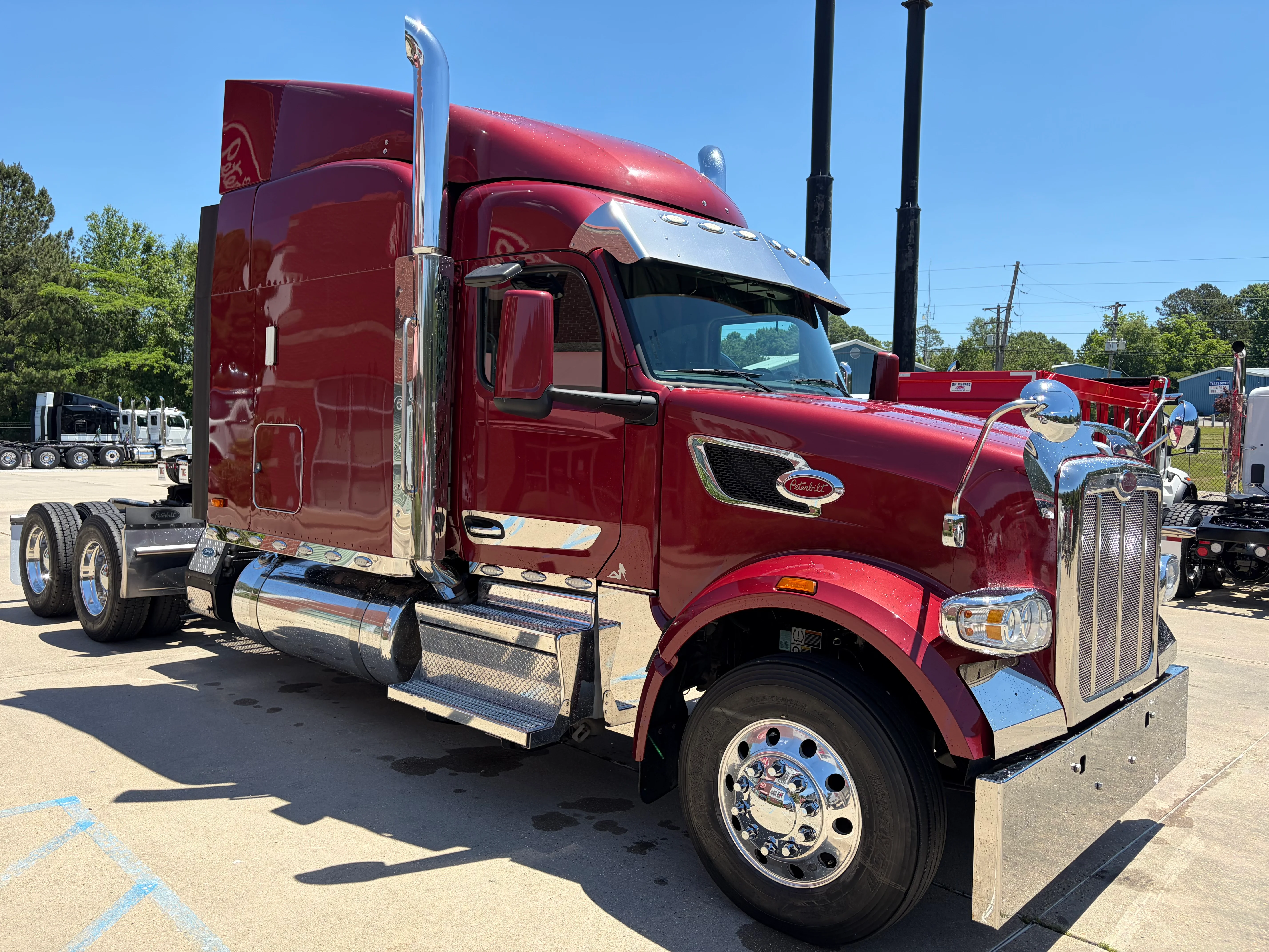 2022 Peterbilt 567 in Hattiesburg, MS — photo 7