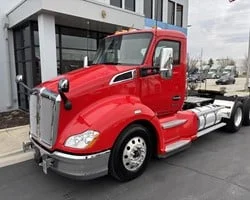 2022 Kenworth T680 - image 31
