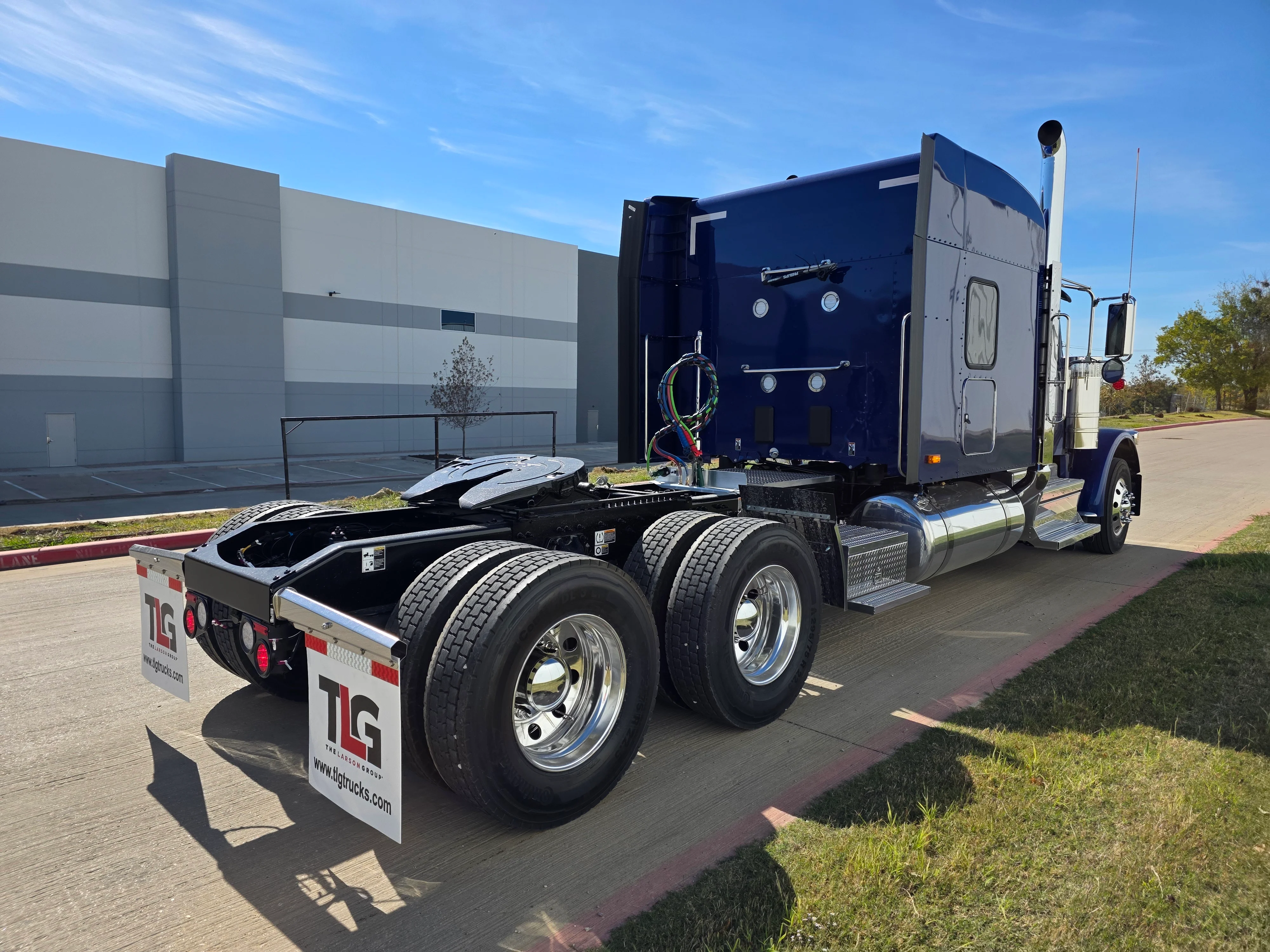 2026 Peterbilt 589 in Evansville, IN — photo 5