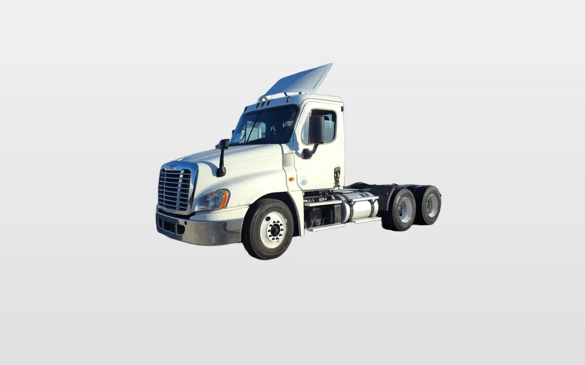 2018 Freightliner - image 1