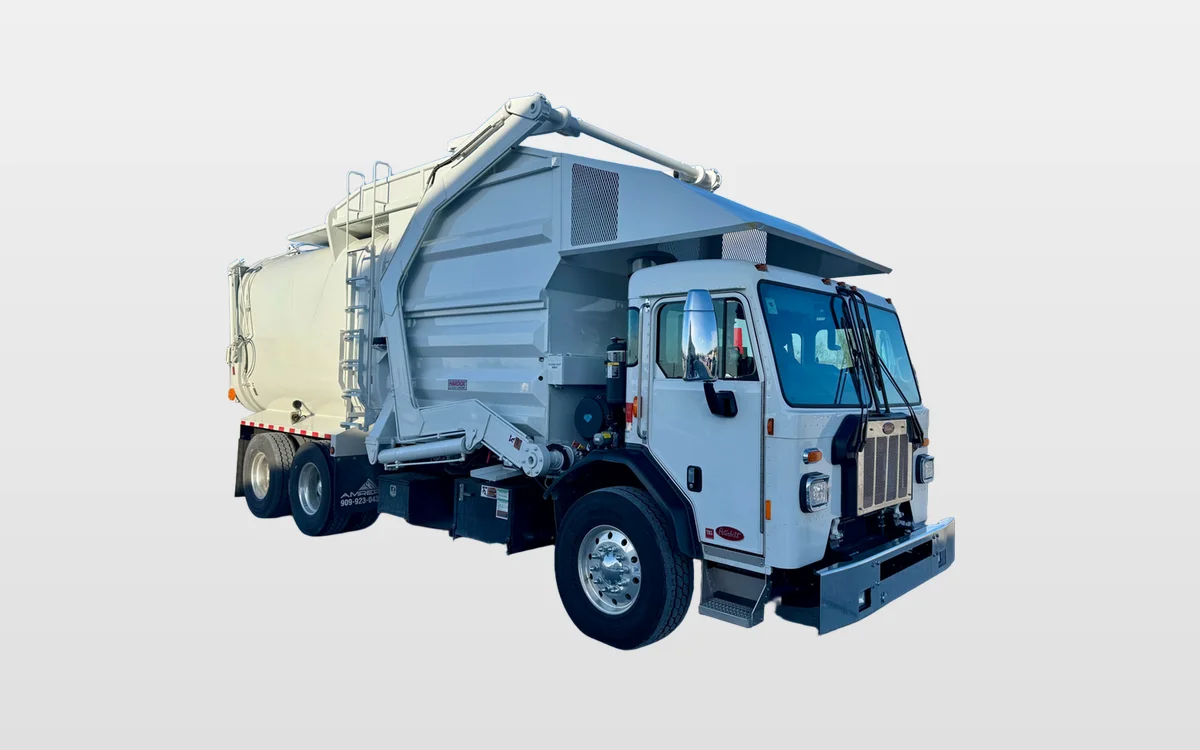 2026 PETERBILT 520 - image 1