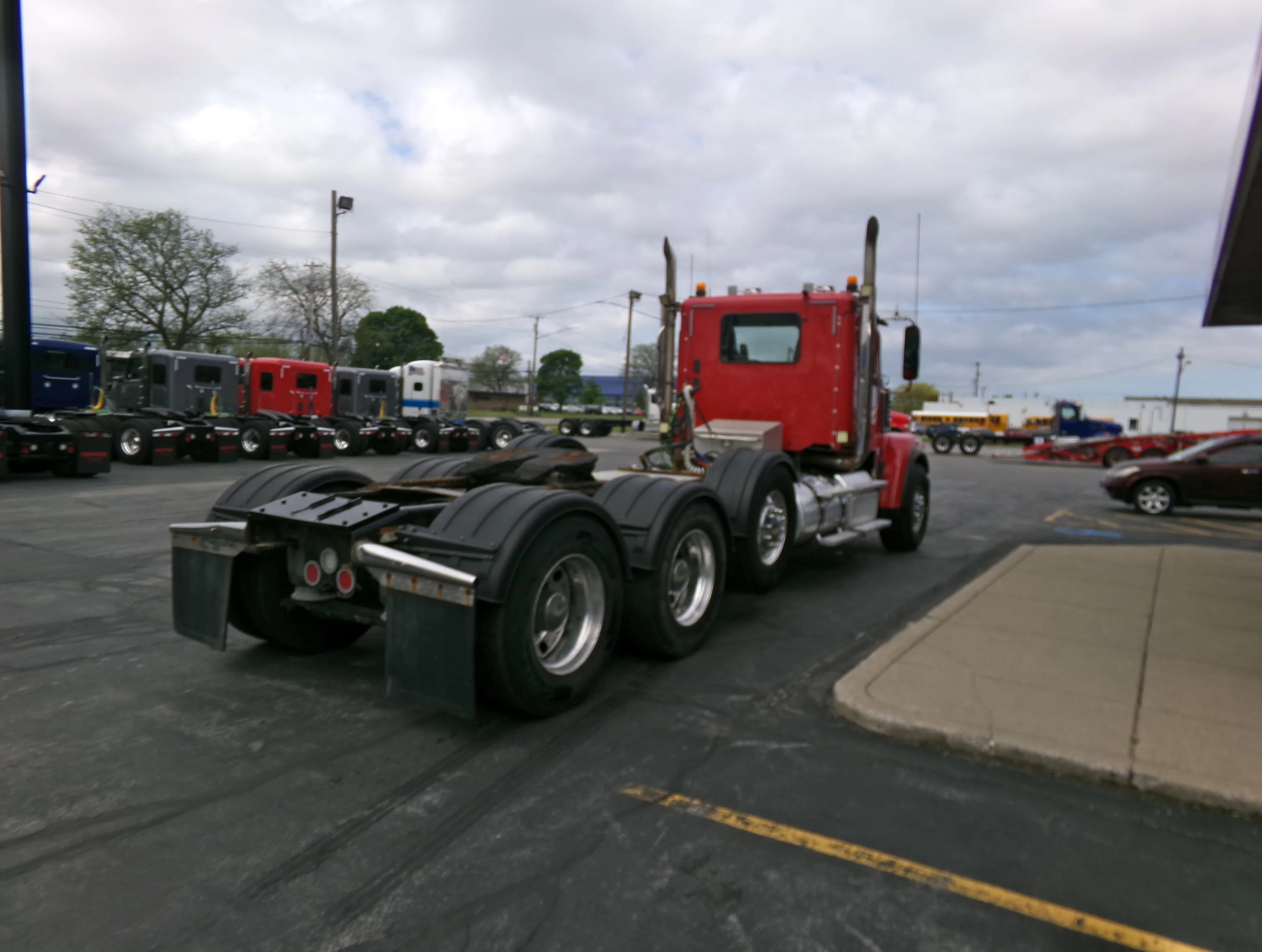 2019 Freightliner 122SD in Buffalo, NY — photo 6