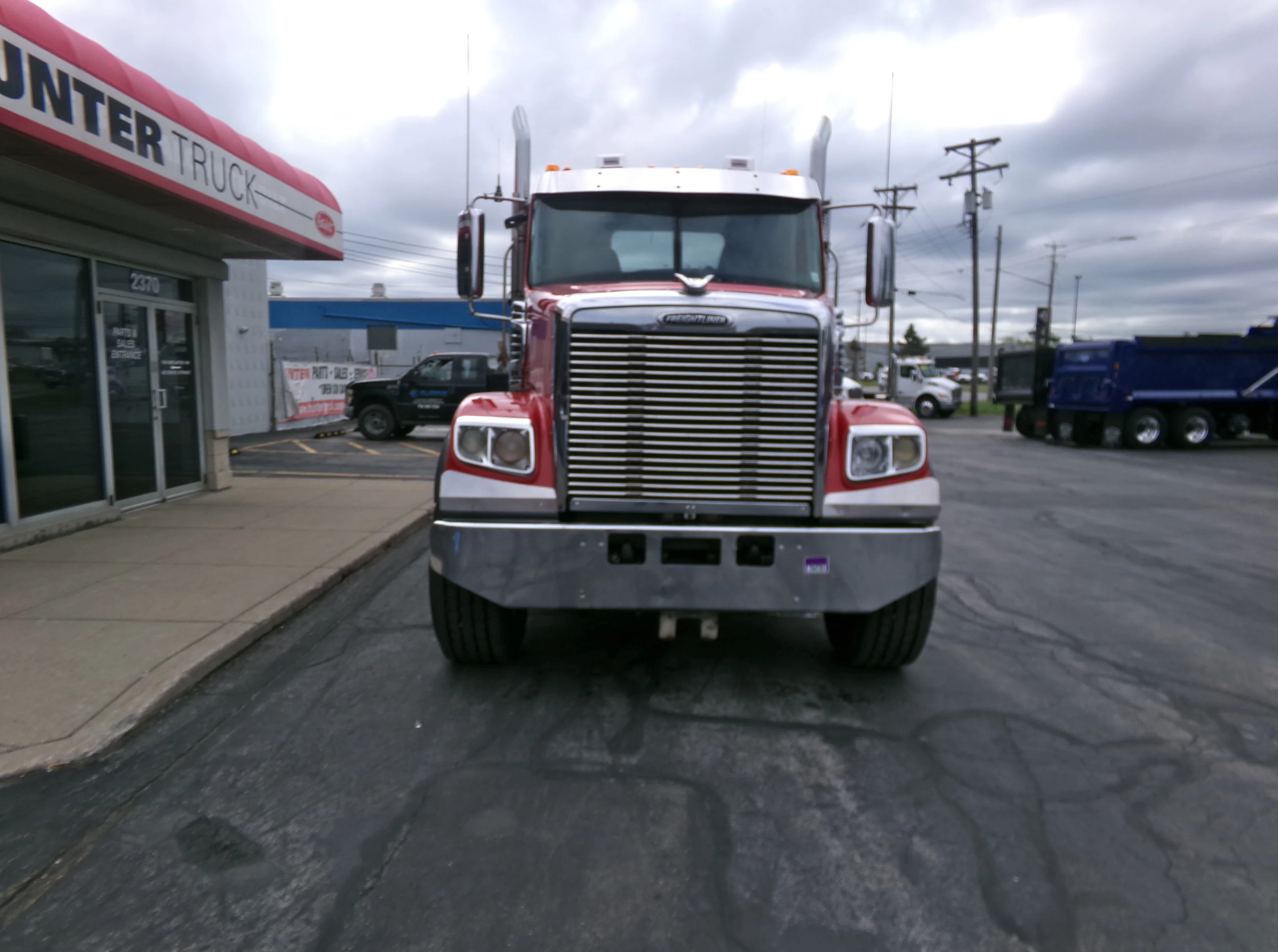 2019 Freightliner 122SD in Buffalo, NY — photo 3